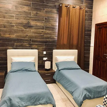 Дом отдыха Modern Maltese House