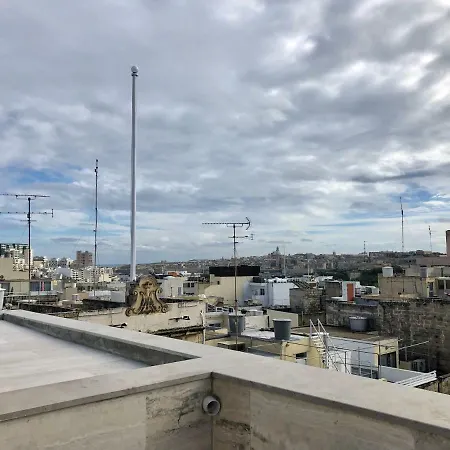 Дом отдыха Modern Maltese House Слима