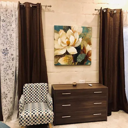 בית נופש Modern Maltese House סליאמה